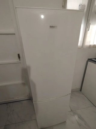 Nevera blanca - negociable