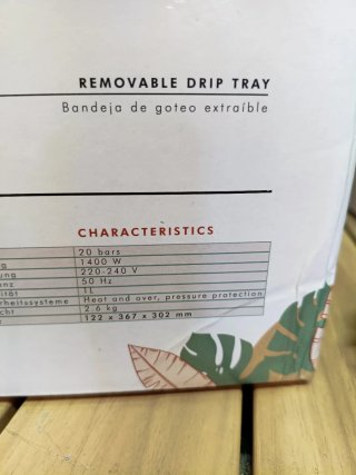 Cafetera Express Semiautomática Caprizze Hikari