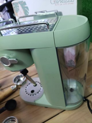 Cafetera Express Semiautomática Caprizze Hikari