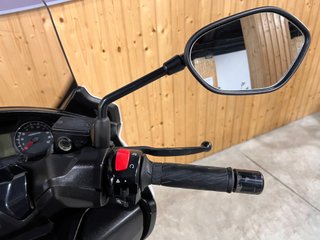 Suzuki Burgman 400 ABS