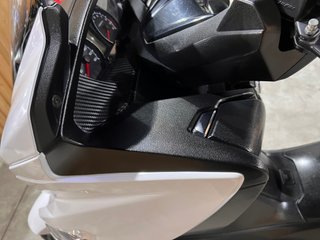 Suzuki Burgman 400 ABS