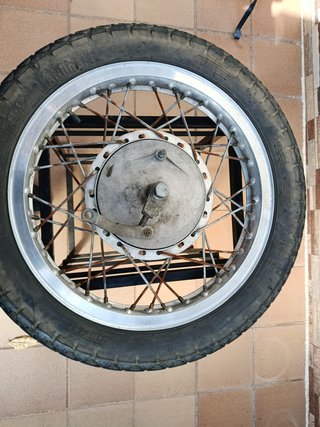Rueda trasera Sanglas