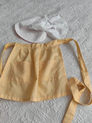 Conjunto Romería Talla S: Blusa, Delantal y Sombre