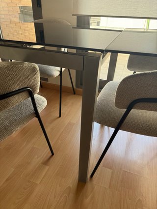 Mesa extensible cristal negra 110/150 cm