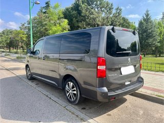 Peugeot Traveller Allure 2018 180cv