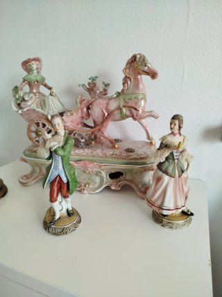 Lote de porcelana figuras grandes