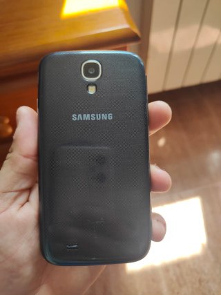 Samsung S4 en muy buen estado y batería nueva !!!