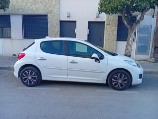 Peugeot 207 2013