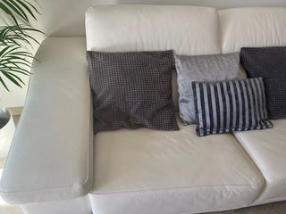 Sofa Chaiselongue de piel blanco