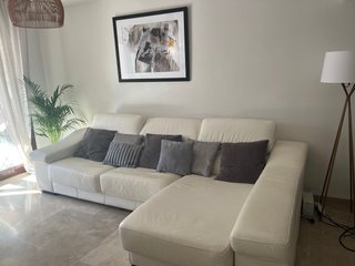 Sofa Chaiselongue de piel blanco