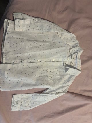 Camisa Zara blanca con estampado