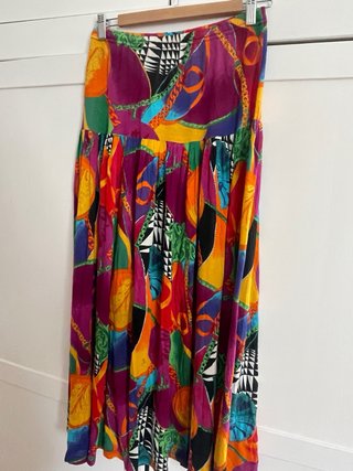 Conjunto falda y camiseta estampado