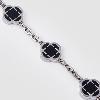 Pulsera trébol negra y plateada