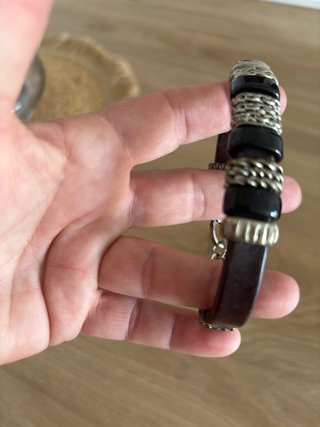 Pulsera Unisex Cuero y Piedras Negras