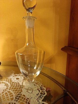 Botella antigua de cristal soplado