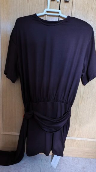 Vestido marrón manga corta