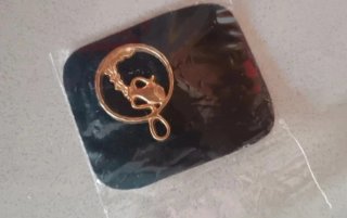 Colgante baño oro 24k Acuario