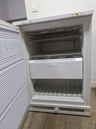 Congelador Vertical Aspes