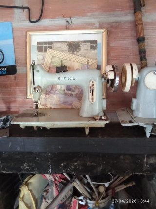 Máquina de coser Sigma Las dos