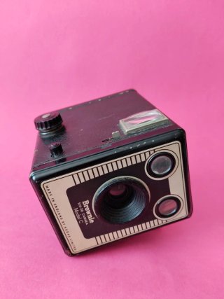 cámara Kodak Brownie Six-20 Modelo C