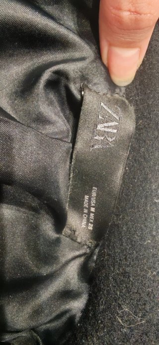 Abrigo Zara Negro