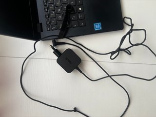Portátil ASUS Negro