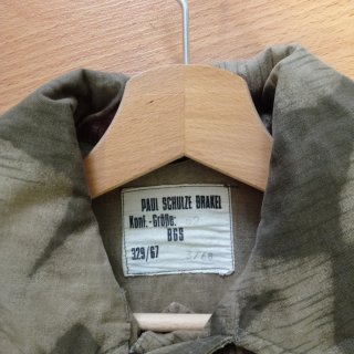 Chaqueta militar camuflaje