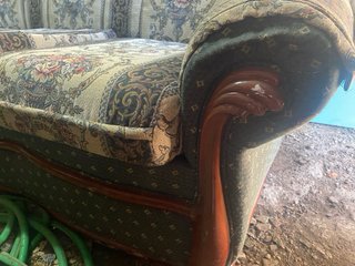 Conjunto Sofás Madera y Tela