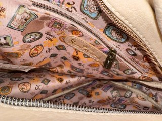 Mochila estilo patchwork con estampado