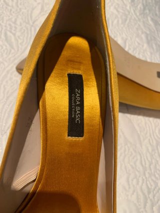 Tacones con lazo Zara Basic
