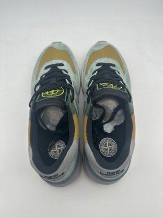 New Balance 574 x Stone Island Verde/Amarillo