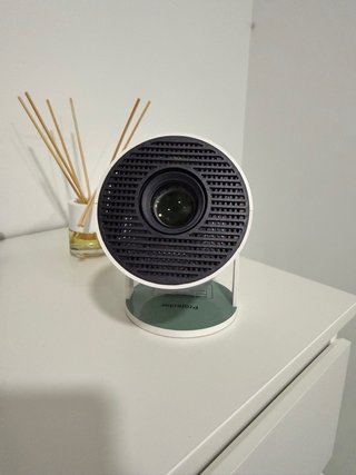 Proyector LED Ultra HD Beige
