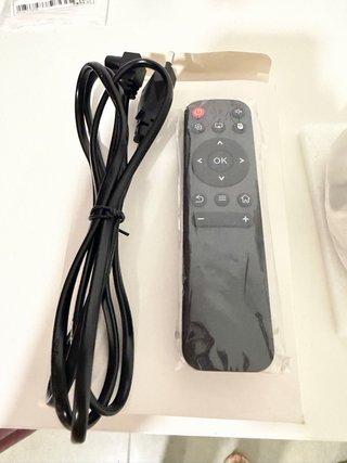 Proyector LED Ultra HD Beige