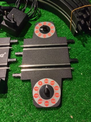 Carrera Go