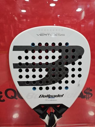 Pala de Padel Bullpadel Vertex 05, Nueva.