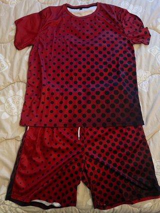 Completo Estivo Uomo Pois Rosso Nero