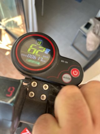Zéro 10X Dual Motor 1600W - 617 km