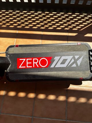 Zéro 10X Dual Motor 1600W - 617 km