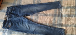 2 pantalones vaqueros