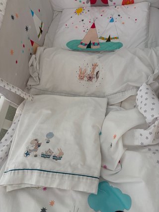 Cuna de bebé marca Micuna