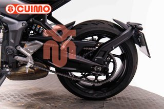 TRIUMPH TRIDENT 660