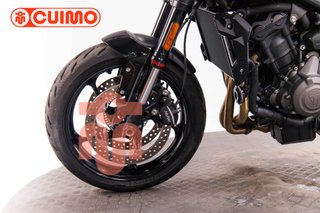 TRIUMPH TRIDENT 660