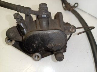 Pinza freno delantero Honda CB 250 de 2001