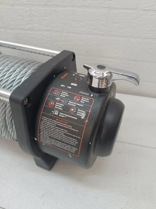 Cabrestante Eléctrico VEVOR 18000LB