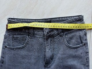 Jeans skinny grigi con strass taglia 40