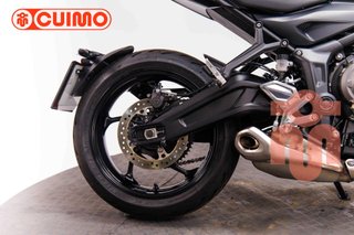 TRIUMPH TRIDENT 660