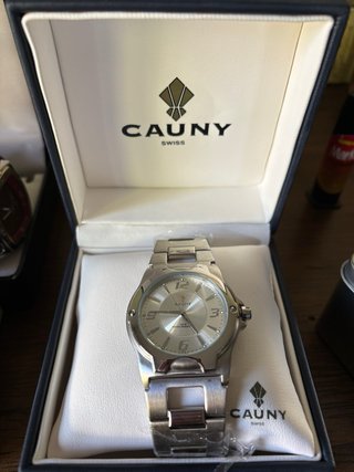 Reloj Cauny Swiss Plata Nuevo