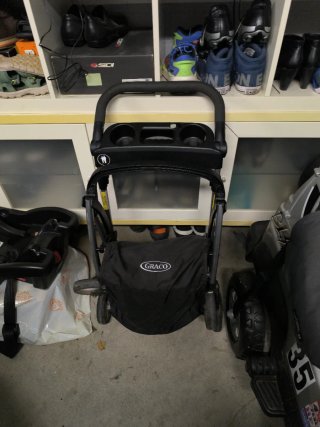 Cochecito Graco con Maxi-Cosi + soporte para coche