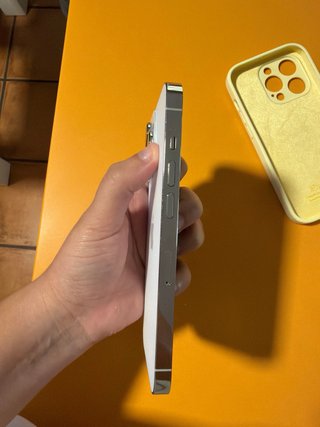 iPhone 14 Pro 128GB 76% Batería