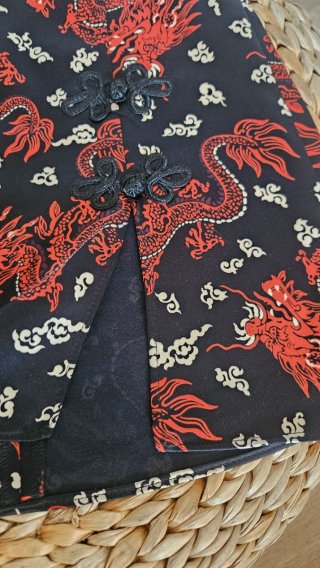 Falda Mini Zara Estampado Dragones Talla XS
